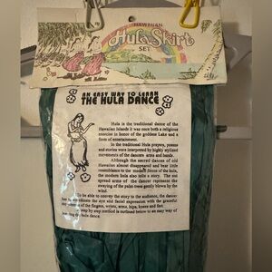 Hawaiian Hula Skirt Set NEW